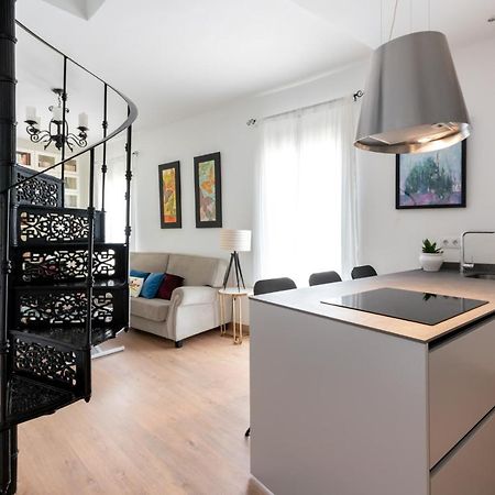 Am Alameda Santa Rufina Apartman Sevilla Kültér fotó